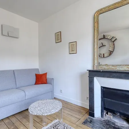 Ideal 1 Bd Flat With Balcony - 05 公寓 *