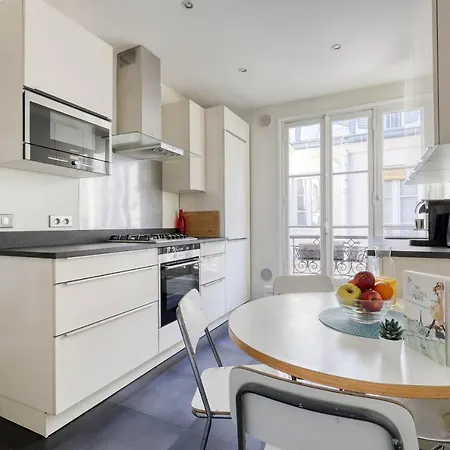 Ideal 1 Bd Flat With Balcony - 05 شقة